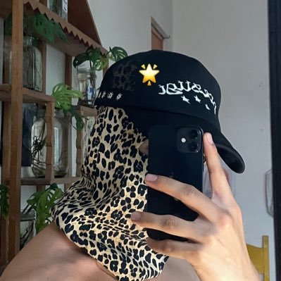 mi apellido es beso, mi nombre es t kiero