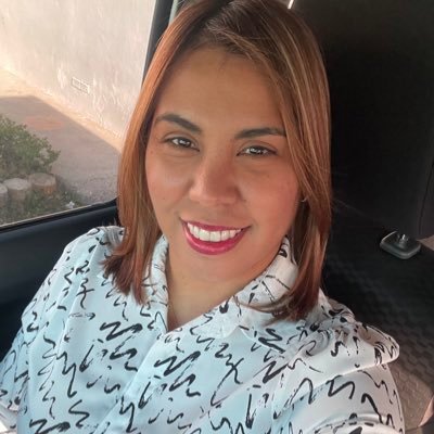 Mujer fuerte, súper mamá de Arturo, beach lover, trabajadora incansable, honesta y emprendedora