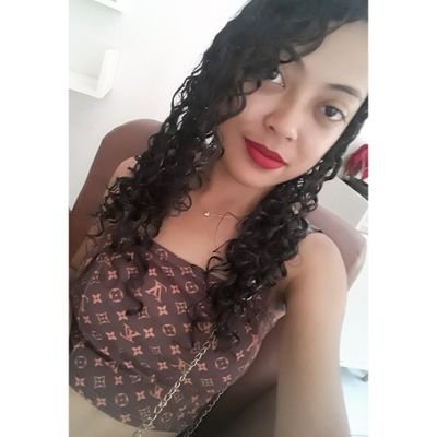 23y
Geminiana♊
designer gráfica🏢
