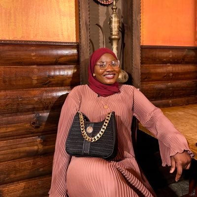 Lawyer || Muslimah🧕|| YouTuber || Subscribe to my YouTube channel👇