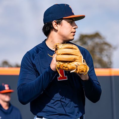 | Lphs ‘22 | Cangelosi sparks | @illinibaseball ‘26 | RHP