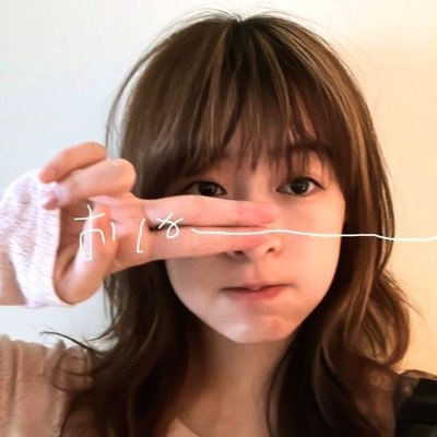 justreadalot's profile picture. บ้านหนังสือของ Justread 🍄 รีวิวหนังสือที่อ่านใน IG | ชอบดูหนังพอๆกับอ่านหนังสือ | BWS 💕 | เป็นแม่ของแมวเจ็ดตัว 🤭