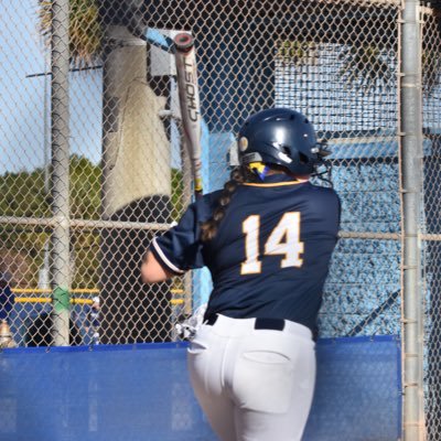 Beloit College ‘26🥎 || outfield || #14💙