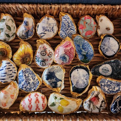 JenniferWi59431's profile picture. I create jewlery dishes, salt & pepper bowls, and bottle jewlery out of seashells.