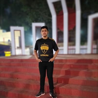 My name is Sourov. I live in Hili,Hakimpur,Dinajpur,Rangpur,Bangladesh 🇧🇩..
I am ready to Roar in Twitter.. Everyone Follow and Support me..❤️