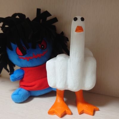 asuka11341's profile picture. 成人済　地雷が全くない人向け。騒がしい。左右はコロコロ変わります。
にょたゆり多め。固定見てくれたらどんなやつか大体わかります。
本垢(@asuka2536)