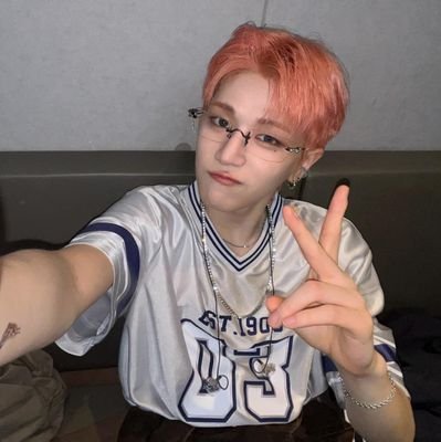 riwoo, bnd ā”
ģŗėæ ė°ė¼źø°, 17 ā”
jihoon, tws ā”