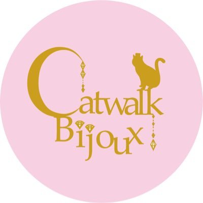 アーティスト💎ハンドメイドブランドCatwalk Bijoux代表。チャレンジショップ創の実吉祥寺内にvintage 、アート、作家セレクトを扱う実店舗をオープン！⭐️シングルマザー⭐️動物保護活動⭐️よろしくお願いします。