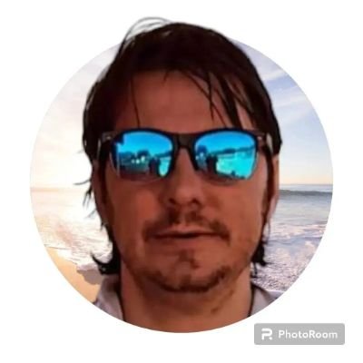⚽️ Campeón de la Vida 🌟
Diseñador Web, Gráfico, Ilustrador, Community Manager y Fotógrafo. Hincha del + Grande, Club Atlético Rosario Central
Tik Tok: Pablo10