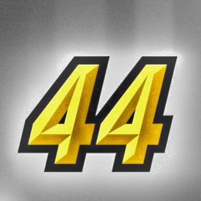 azizlayik's profile picture. 