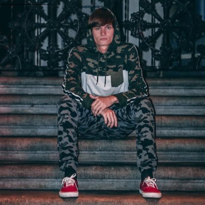 _dstrem21's profile picture. #LakeShow//#BroncosCountry//#LetsGoDodgers