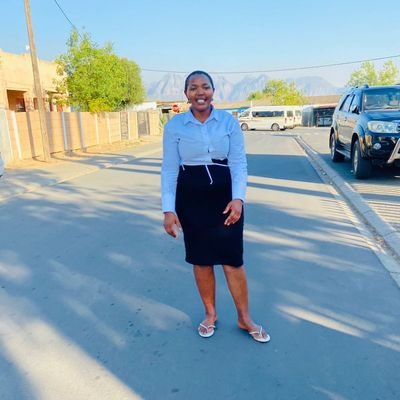 Lithalam5's profile picture. stay in your lane🙏