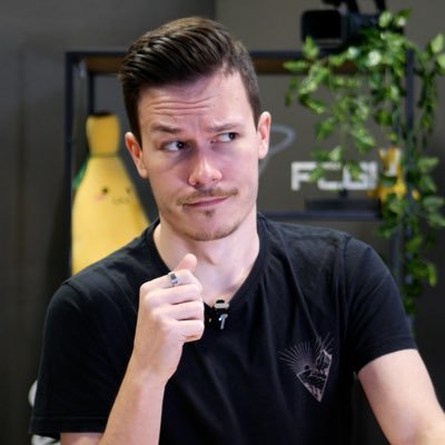 Video-Dude bei PC Games ✖️ Gaming-Influencer bei 4yougames (TikTok
