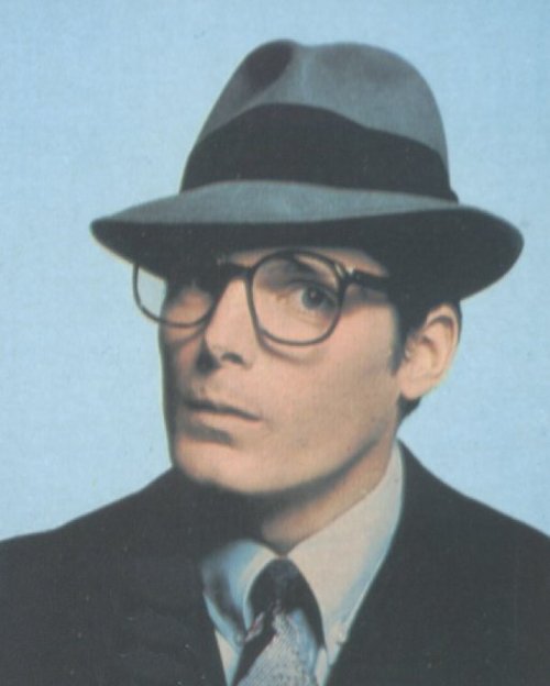 Geodriehoek's profile picture. New account, check http://t.co/9LlFFXXgKR