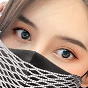 QueShi60501's profile picture. 