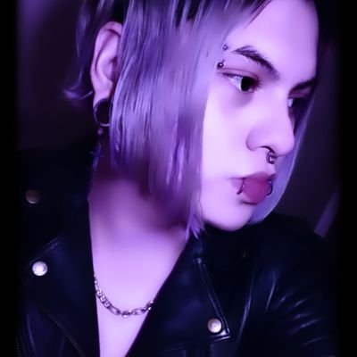 Brutal Vocalist! 🎤🔥😈🖤
Lvl 24! 😈🖤
CDMX - MX 🇲🇽🖤
Horny boy! 😈🔥🖤