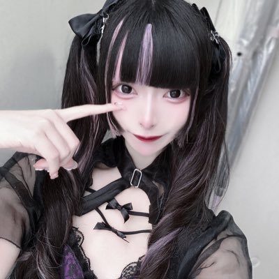 riri_meroo Profile Picture