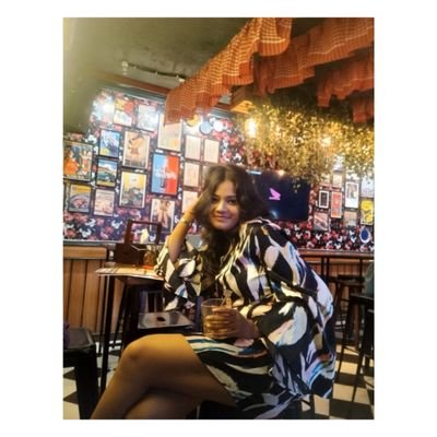 senroshni19's profile picture. 