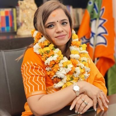 fashion designer, politician (Pradesh karykarini sadasya mahila morcha UP)
, motivational speaker 🥰