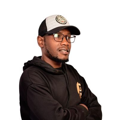 professional DJ . For booking call/WhatsApp
0714703603/0734321362