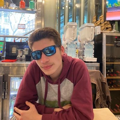 warnau_'s profile picture. waka waka jeje