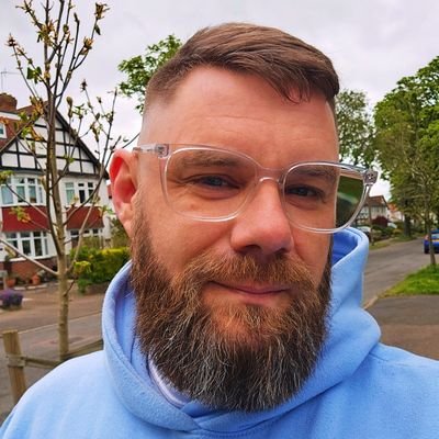 mossom106's profile picture. 