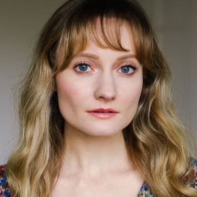 Actor & Voiceover Artist • Petite Model & occasional Wood Elf • Rep'd by @DestinyTLtd • Manchester/Lake District • https://t.co/Md9HrxITH1