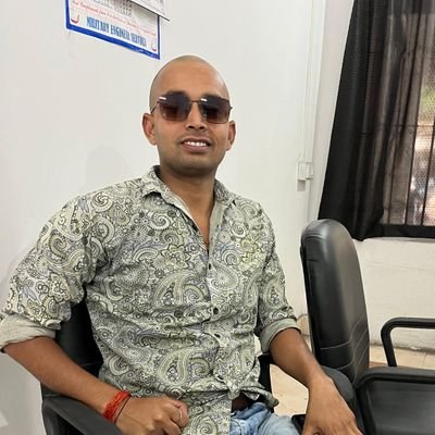 MAHESHG41475884's profile picture. Advocate