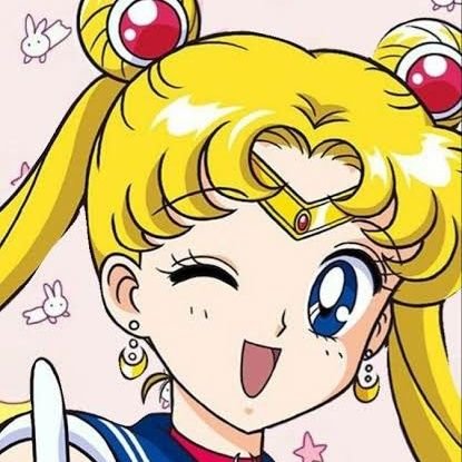 Personagem principal do anime e manga, Sailor Moon. É chamada de Serena Tsukino aqui no BR.