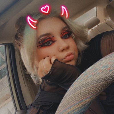 TikTok: Sabrina_graham ; YouTube: Sabrina_graham ; Curst Kosmetics affiliate code: SabrinaGraham https://t.co/kIr1WDJUVU