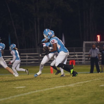 5’10 190 RB/LB North Stanly High school/ Class of 2027 email-jaden7570@icloud.com/ phone number- 7044382967