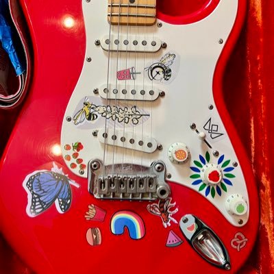 secretfamilyrec's profile picture. 📻🎙 summertime barbecue music 💻🌺