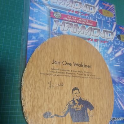 たかい ラバー やすい ラバー
そんなの ひとの かって
ほんとうに つよい たくじんなら
すきな ラバーで かてるように
かんばるべき