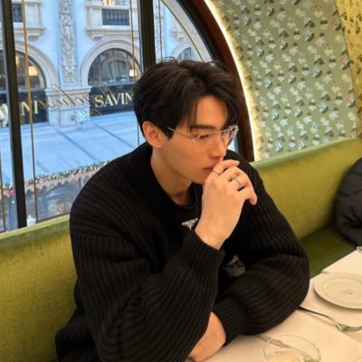 briightwiinn's profile picture. #brightwin : 🌚🌝