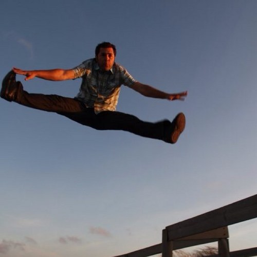 andymangolea's profile picture. Ingeniero, deportista, cumple-retos y seriéfilo