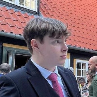 Mathias Pinholt Profile