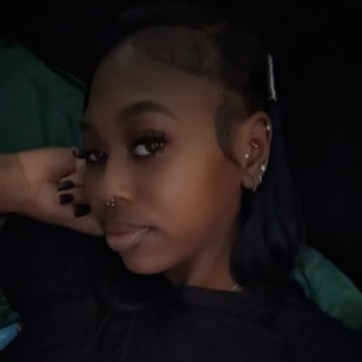 EvelynDeshay Profile Picture