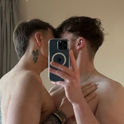 25 + 22. 8in 🍆. Irish and British 🇮🇪🇬🇧  Welcome to our world. We hope you enjoy what you see. 😈