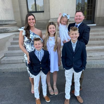 Wife | Mother of four beautiful children| Skaith Elementary Principal