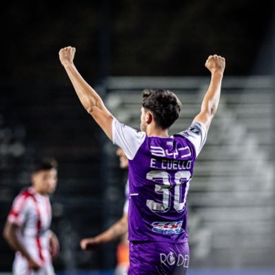 Jugador de Defensor 💜📍Valdense/ Montevideo 📌IG: ericocuello