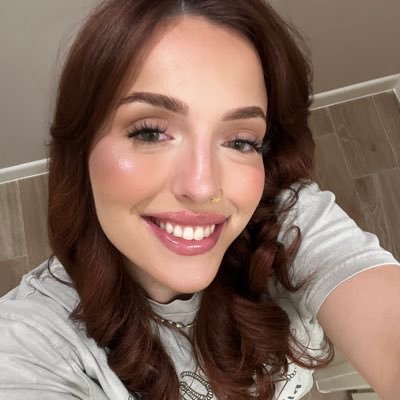 allisonjade19's profile picture. 
