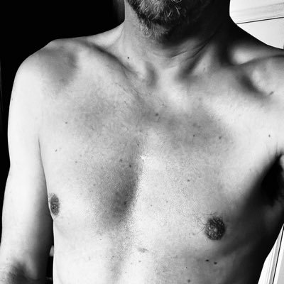 Old enough to know better, young enough not to care. Occasionally saucy, plenty of fun and a little flirt. Taken by the beautiful @Sallyinsilk