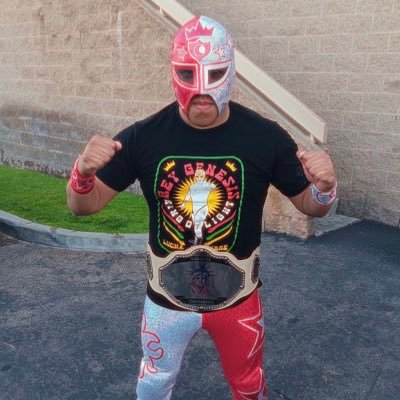 Pro Wrestler/Luchador Profesional 
Bookings/Business: kinggenesislucha@gmail.com

“King of Light” 👑🇲🇽🇺🇸