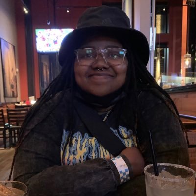 Dionne | 🏳️‍🌈 | 28 | 🌞♉️ 🌙♐️ ⬆️♐️ | she/they | YDR💍 | CNA🩺 | #4466🕊️| #3634🕊️ | #SupaFriends👽