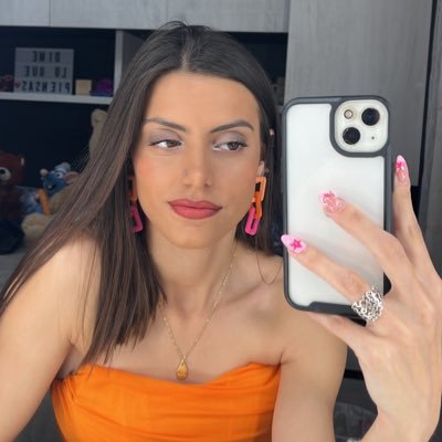 yolandalopezg20's profile picture. 
