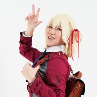 10932とFGOと刀剣乱舞、PSO2NGSに時間を費やしている30↑レイヤーです。 アニメは新しい物から少し前のものを好きなタイミングで観るので流行から外れ気味。ワートリのアニメは全部見ました(≡Ɛ≡⁎)
