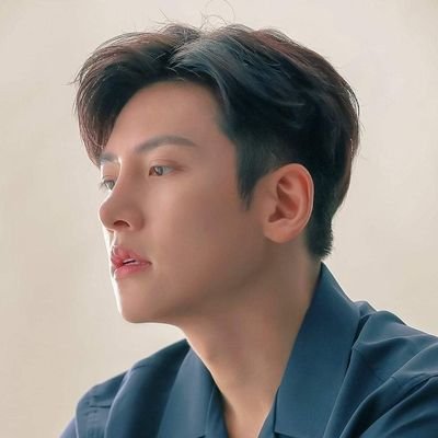 actor,musician, model and philanthropist from South Korea 🇰🇷
all K-Drama lovers and fans follow me for more ❤️ love