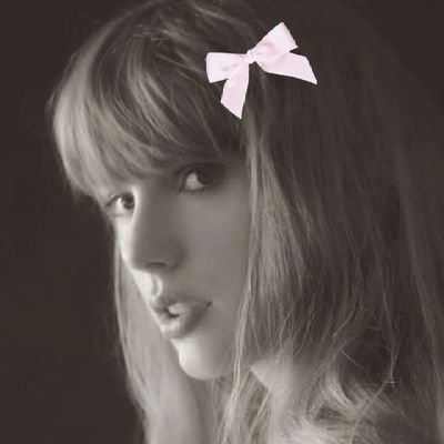 auguswtt's profile picture. i cry a lot, but i am so productive