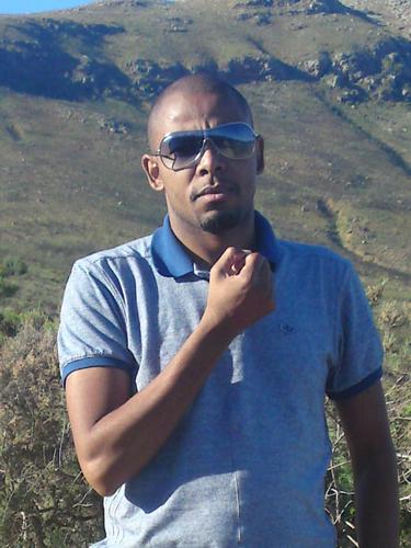 BaksSerebolo's profile picture. 