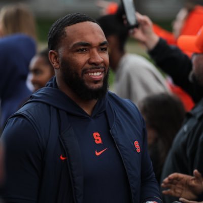 Assistant Linebacker Coach at Syracuse University 🍊| D.A.R.T. 🎯 | Self proclaimed Food Enthusiast 🍴| Calvert Hall Alum ‘17 | Rutgers Alum ‘21 | 📍D.M.V.|